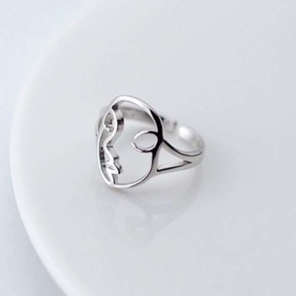 Jewelry - 925 Sterling Silver Minimalist Abstract Face Ring